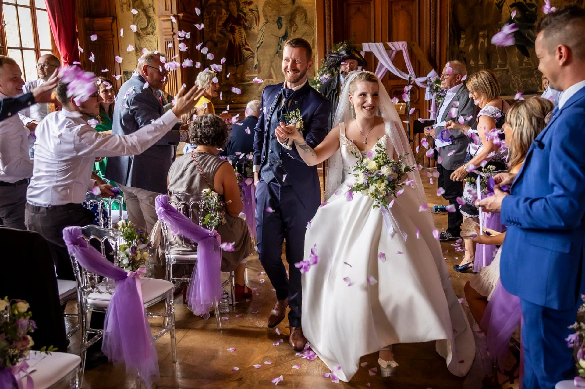 Scène de fête lors d'un mariage